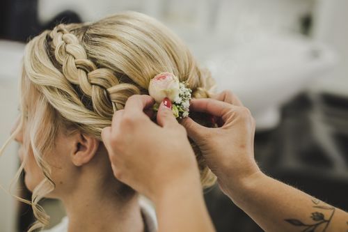 Hochzeitsreportage – stimmungsvolle Außenaufnahme, Hochzeitsfotografin Julia Kippes