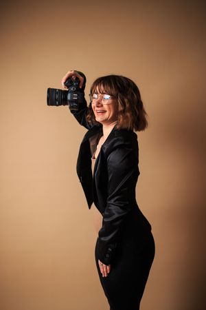 Julia Kippes mit Kamera